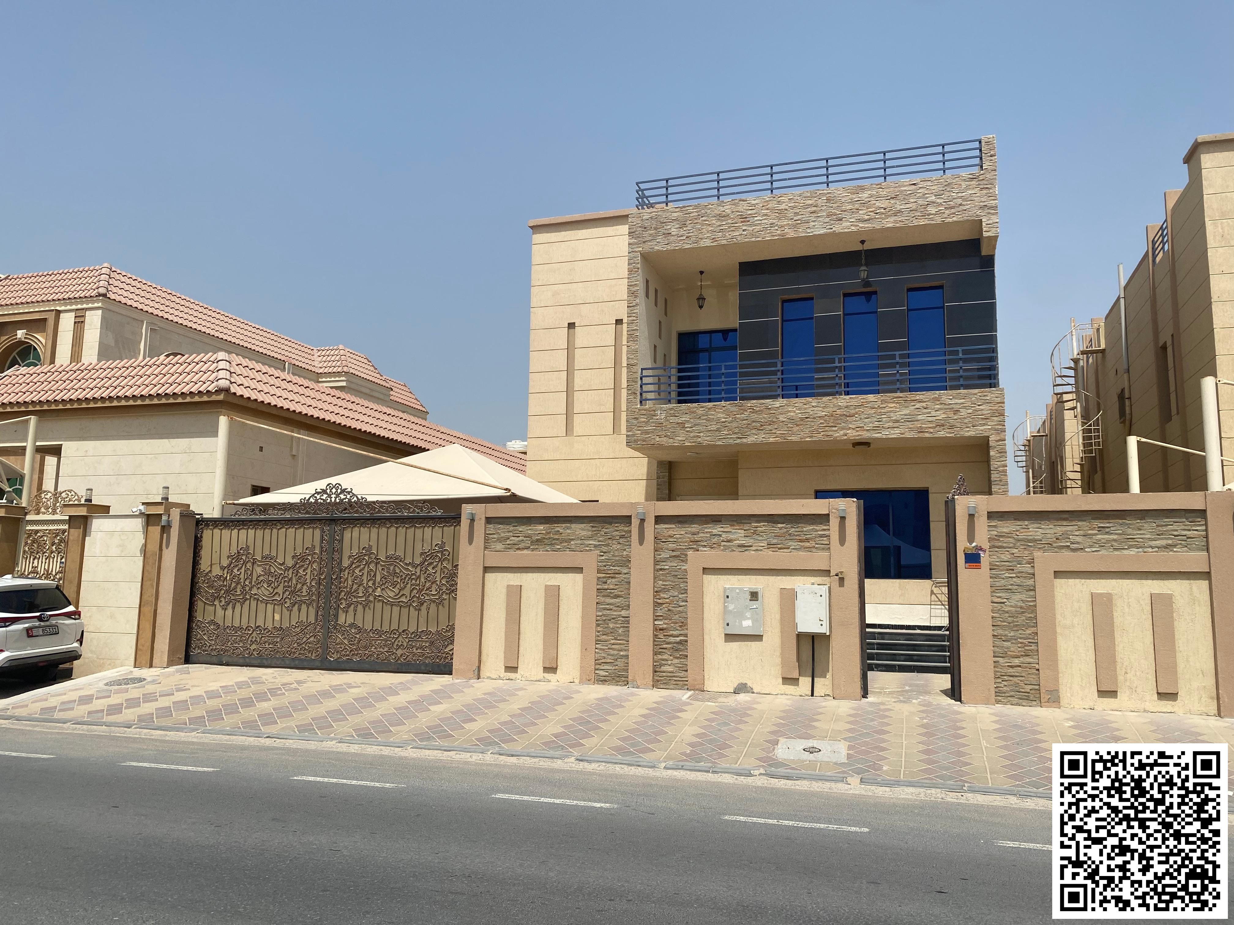 Commercial and Residential villa for sale in Al Mowaihat 1