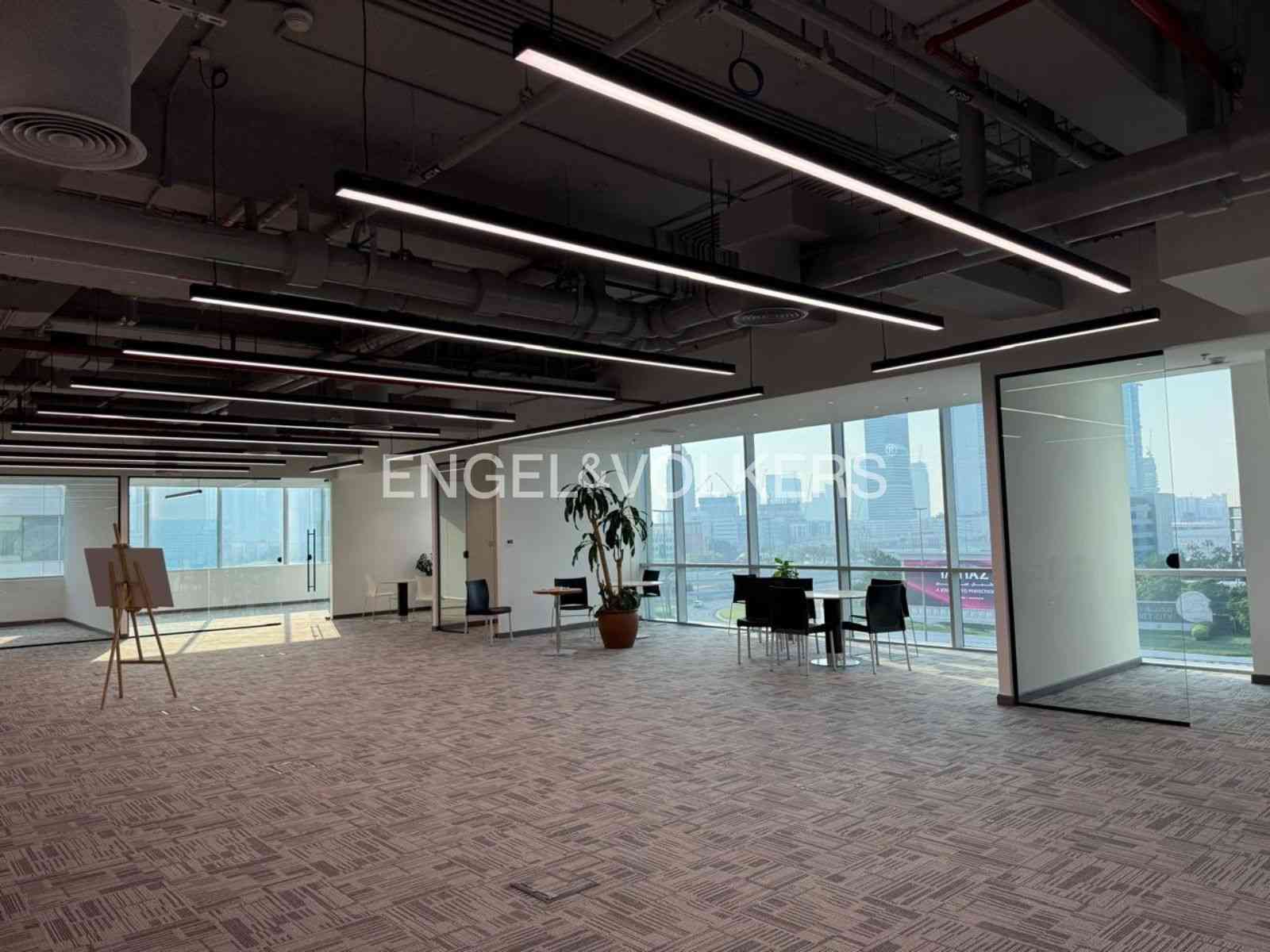 High Visibility| Fitted Office| Sheikh Zayed Road