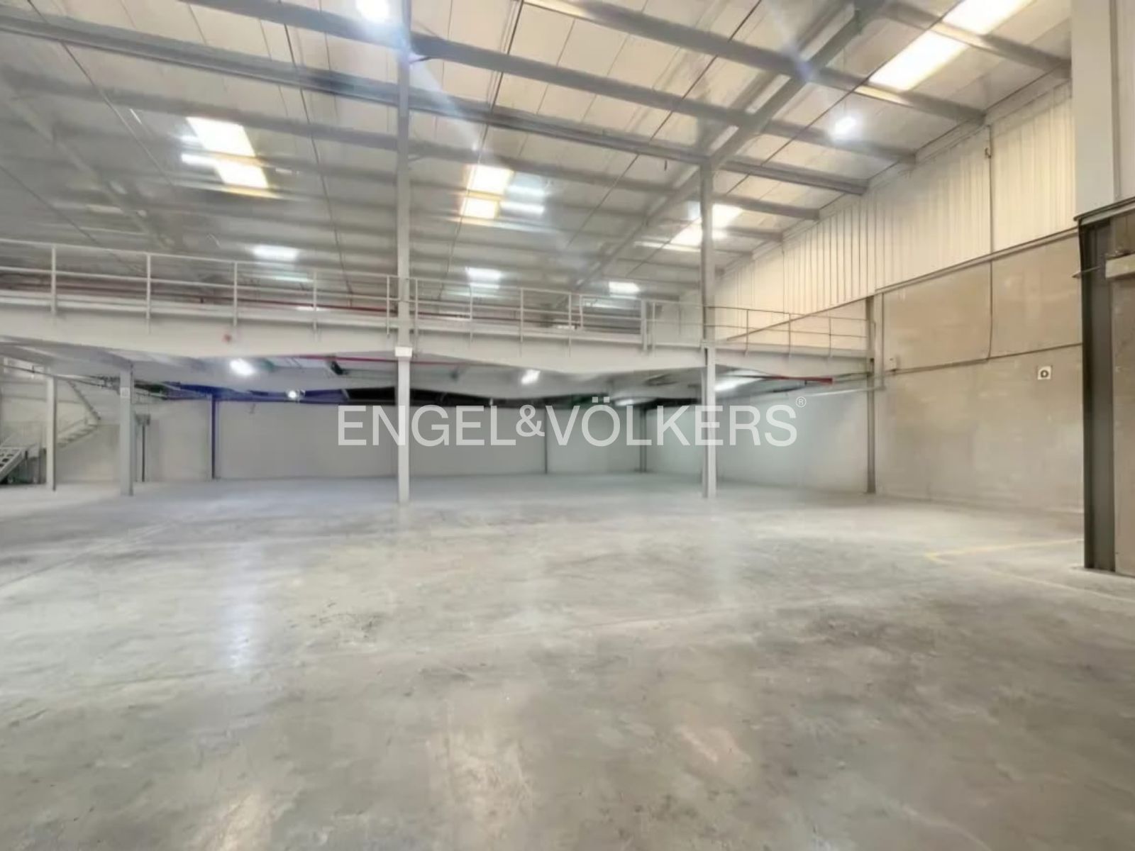 Vacant | 156 KW | Clean Compound | High Ceiling