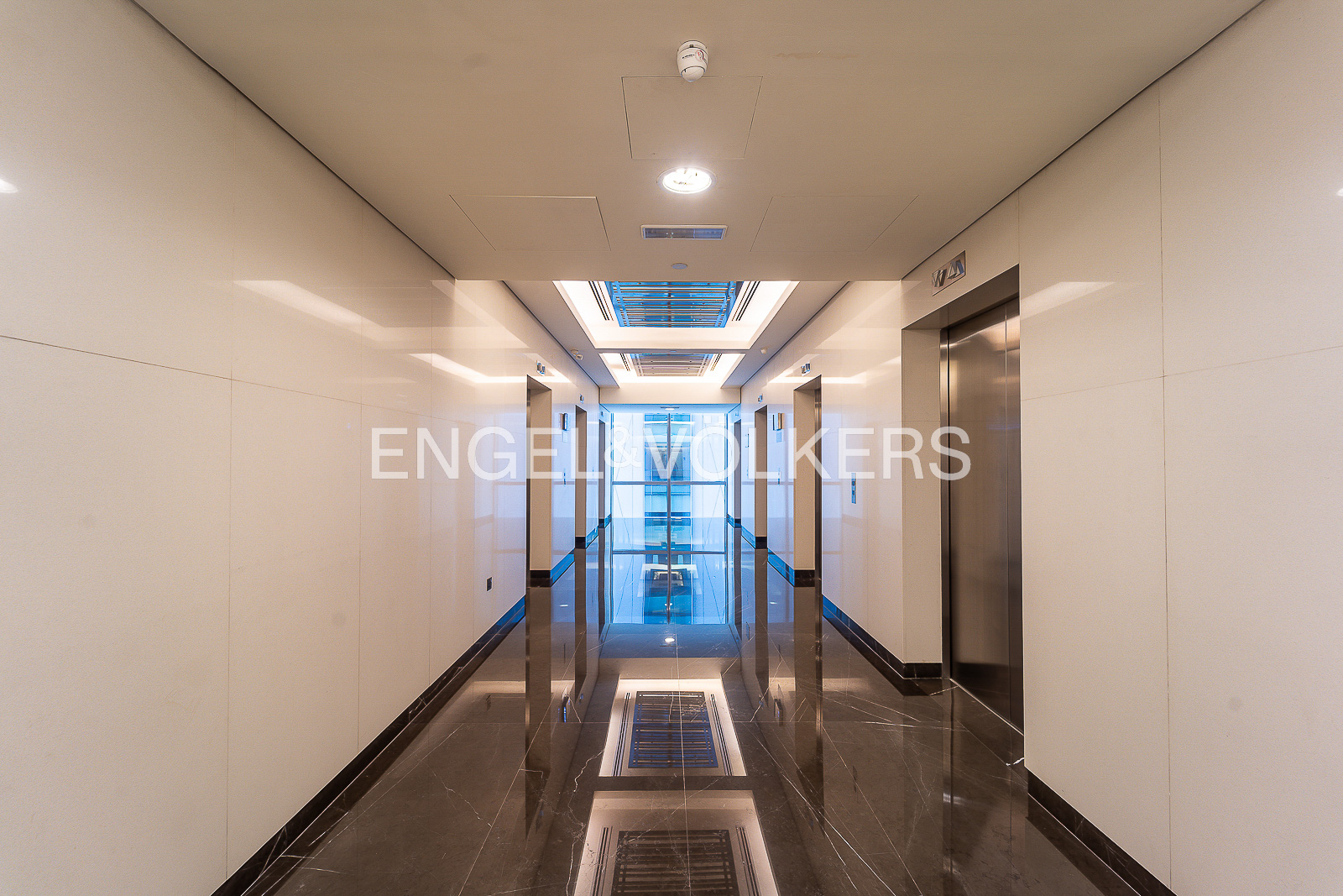Fitted I Manager Room I DEWA AC Inclusive