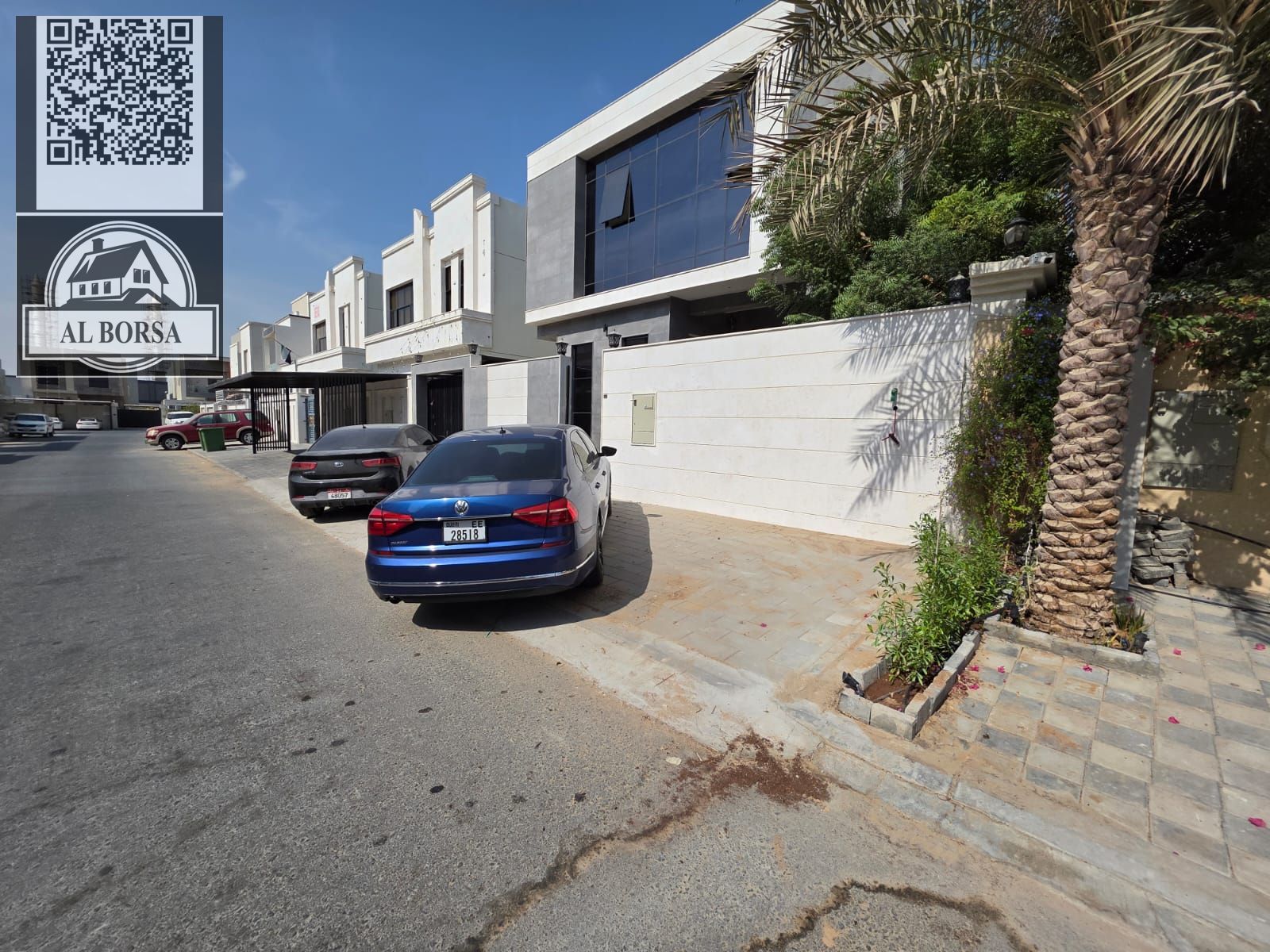 For Rent – Luxury Villa in Ajman | Al Yasmeen/Saken Area Enjoy comfort and luxury in this stunning villa: 5 master bedrooms with built-in war