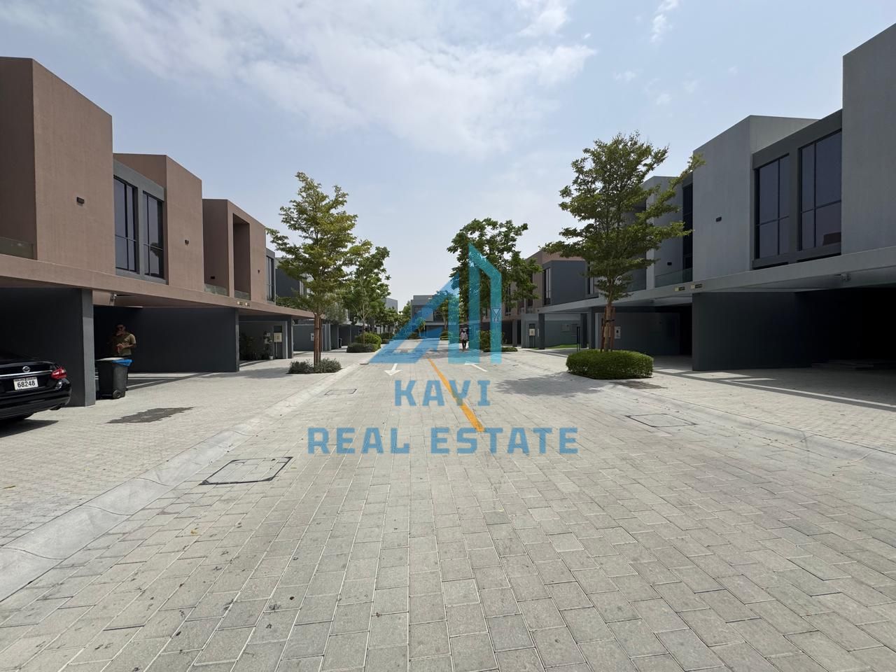 Live in Luxury – Stunning 3 Bedrooms Corner Villa in Robinia,Masar, Sharjah