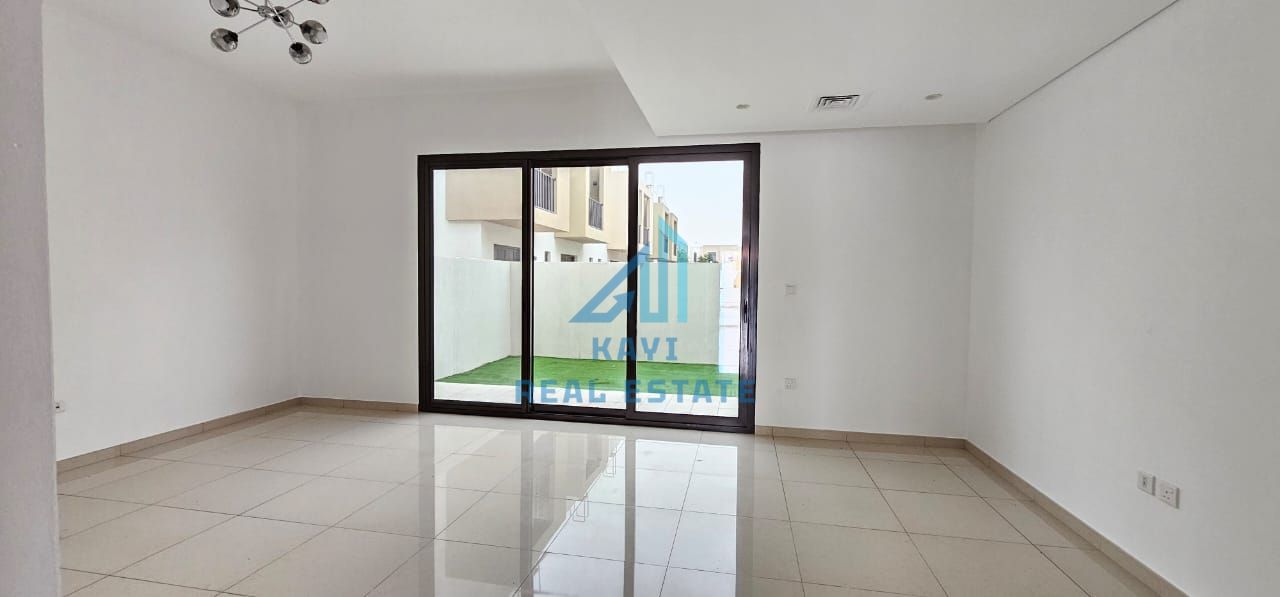 Elegant 3BHK Townhouse for Sale in Nasma| Middle Unit |