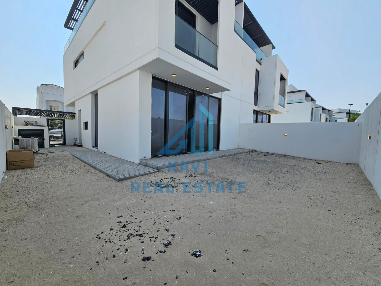 Luxurious 4-Bedroom Villa for Rent in Ajmal Makan City - Sharjah Waterfront