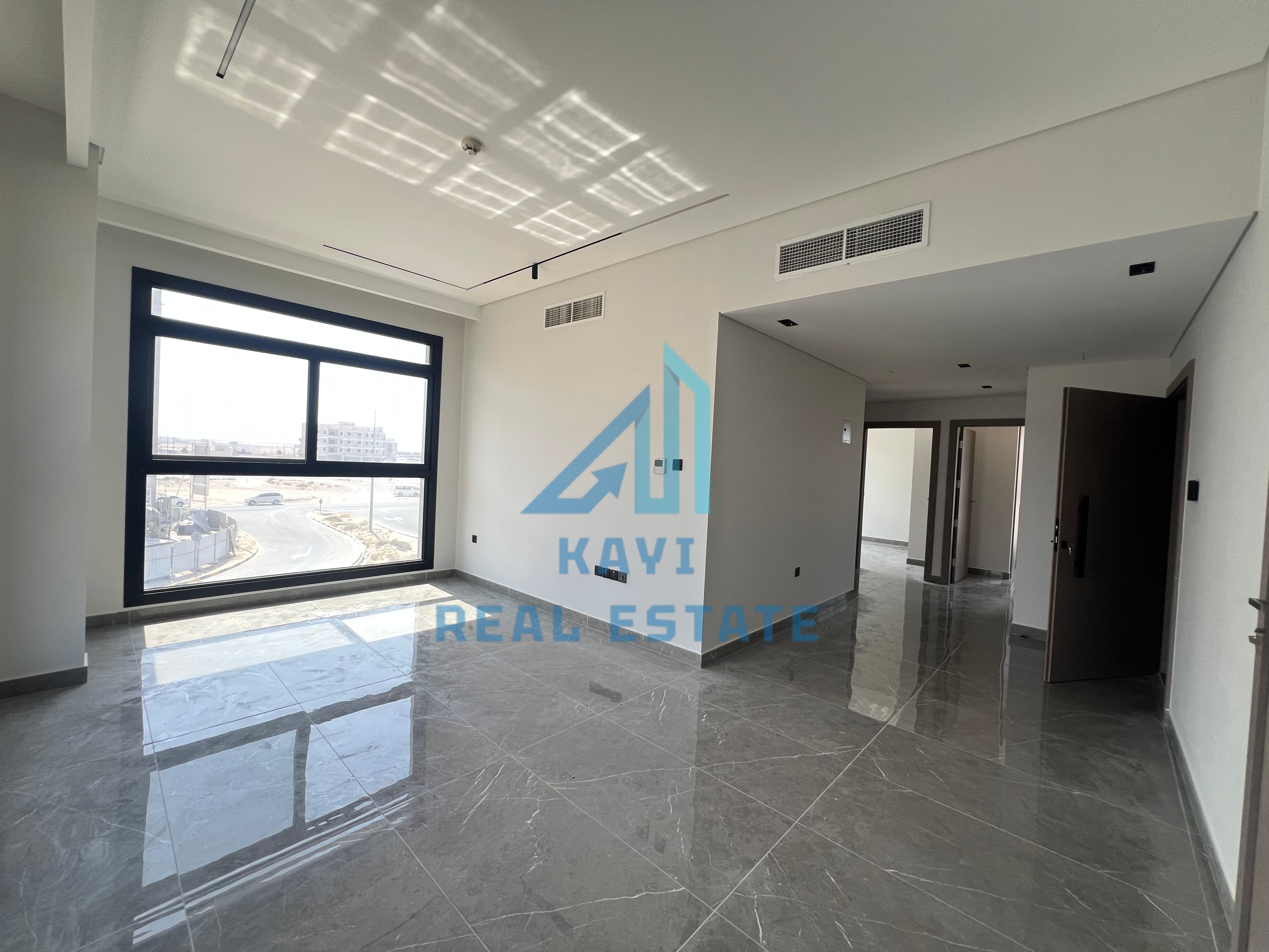 Brand New | Spacious Layout | close Kitchen