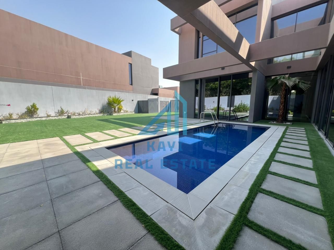 Luxurious 5-Bedroom Villa for Rent in Sendian Masaar, Sharjah