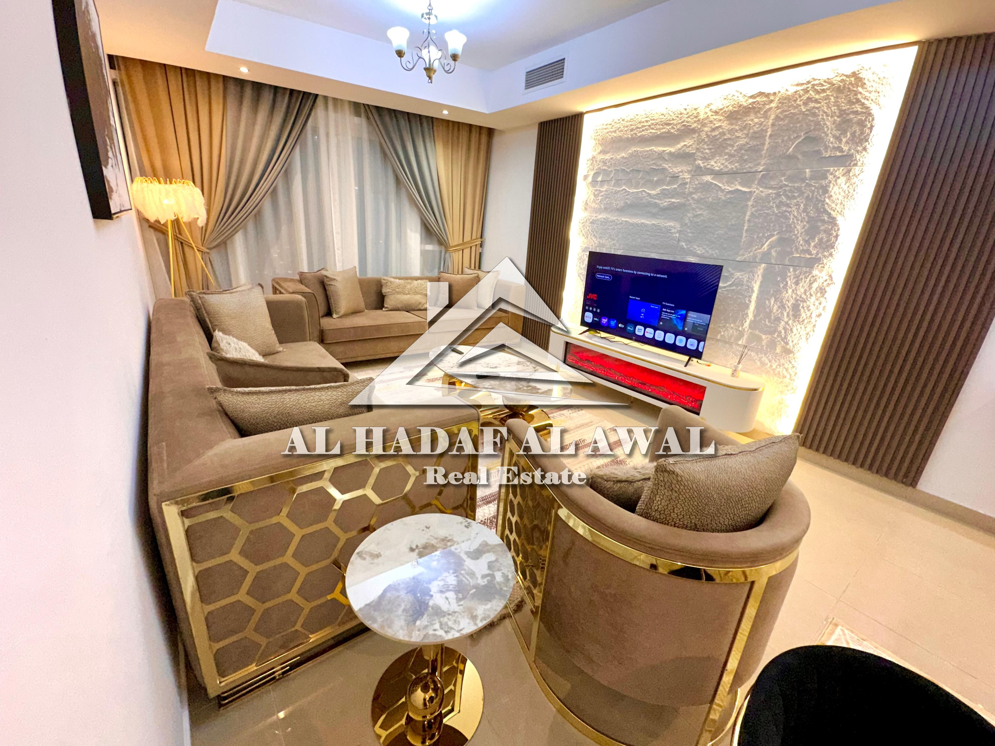 For monthly rent in Al khan 3BHK with free internet and parking