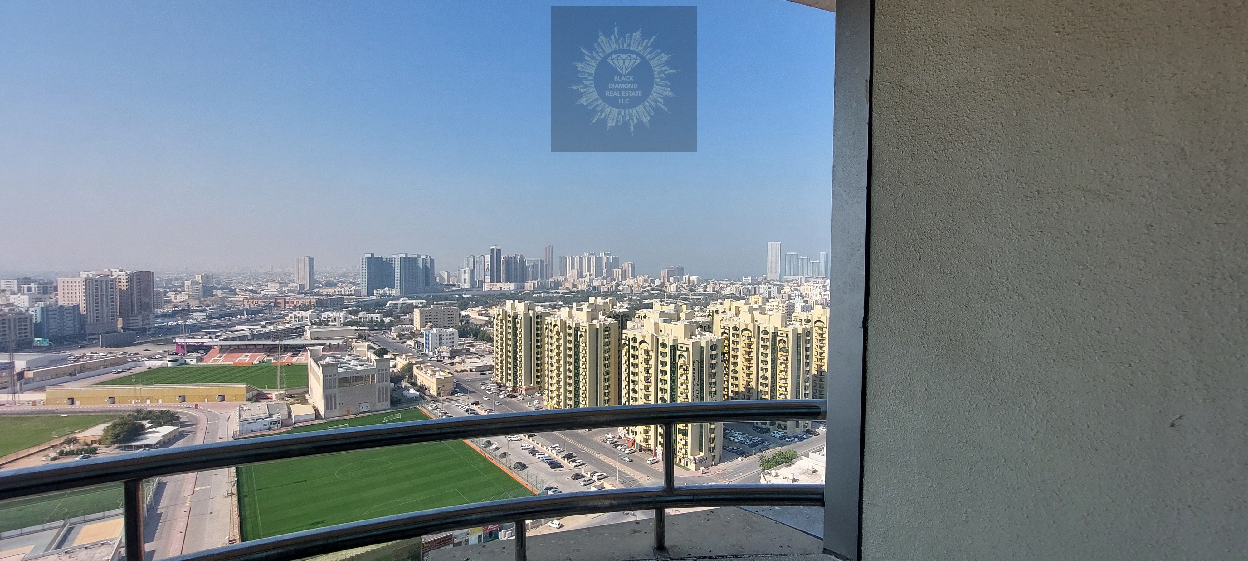 Creek View 2Bhk in Horizon Tower 2 Balcony