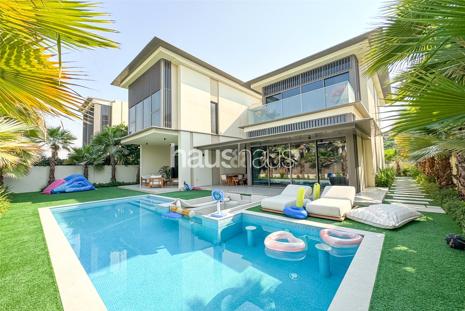 Private Pool | Internal Location | Type D1