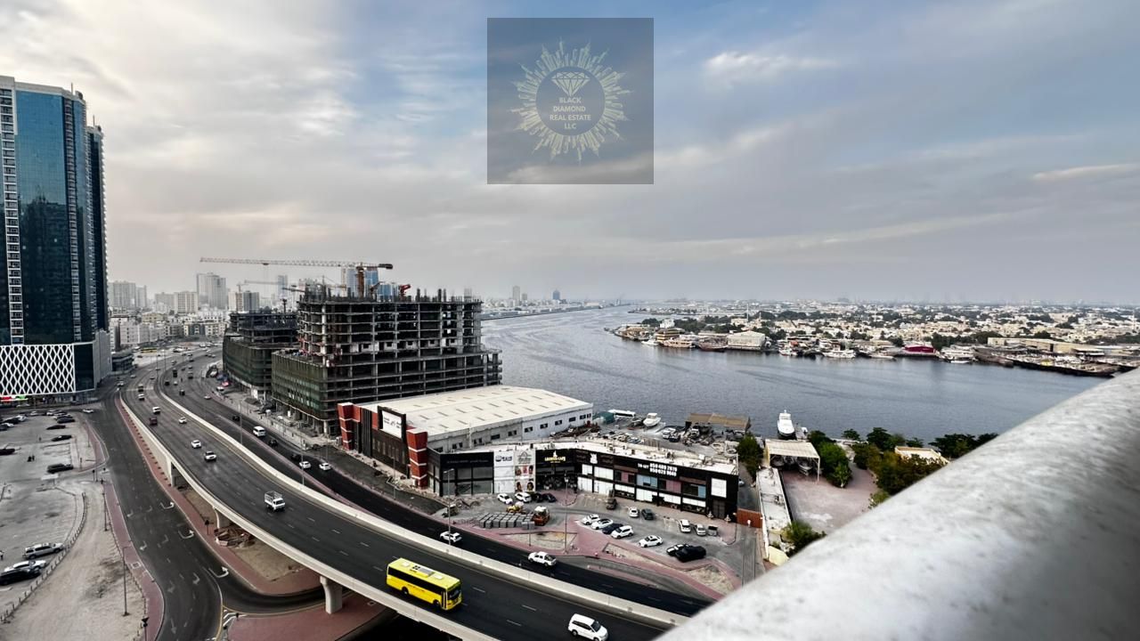 Creek View 3Bhk in Al khoor Tower