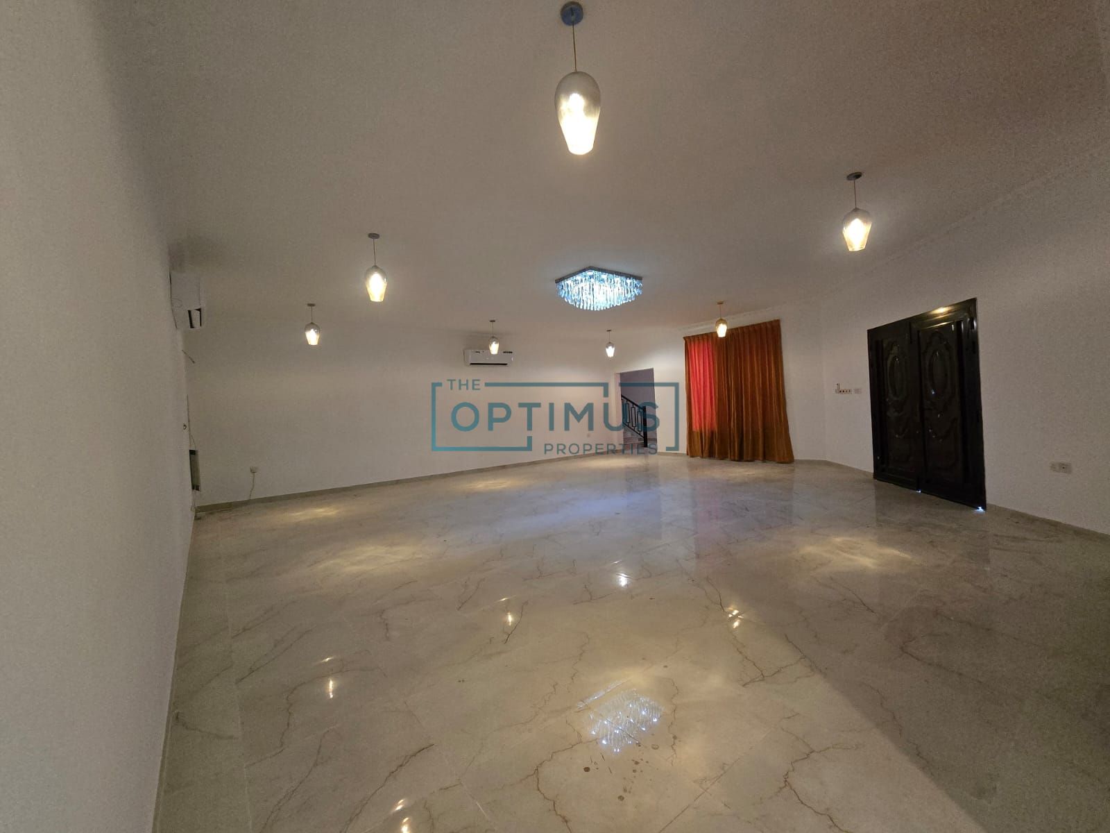 Spacious 9-Bedroom Villa | Semi-Furnished | Close to E311
