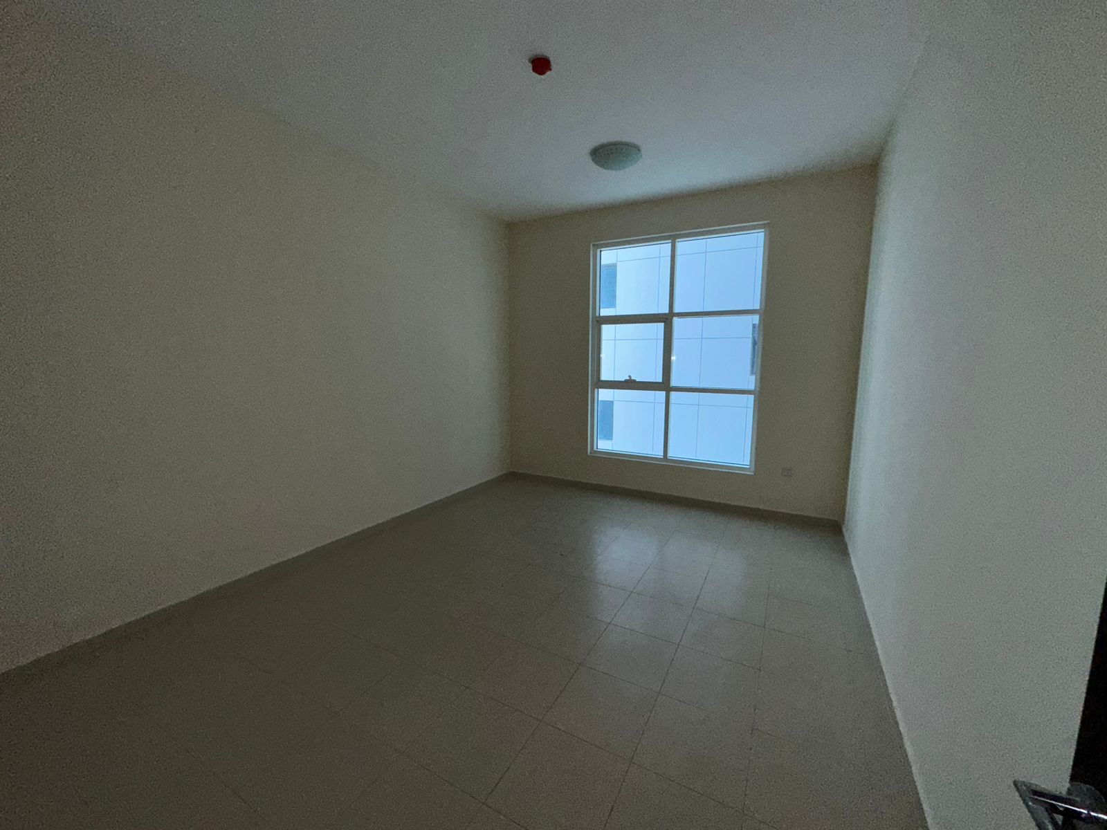 Best investment opportunity: AED 100,000 discount off the original price