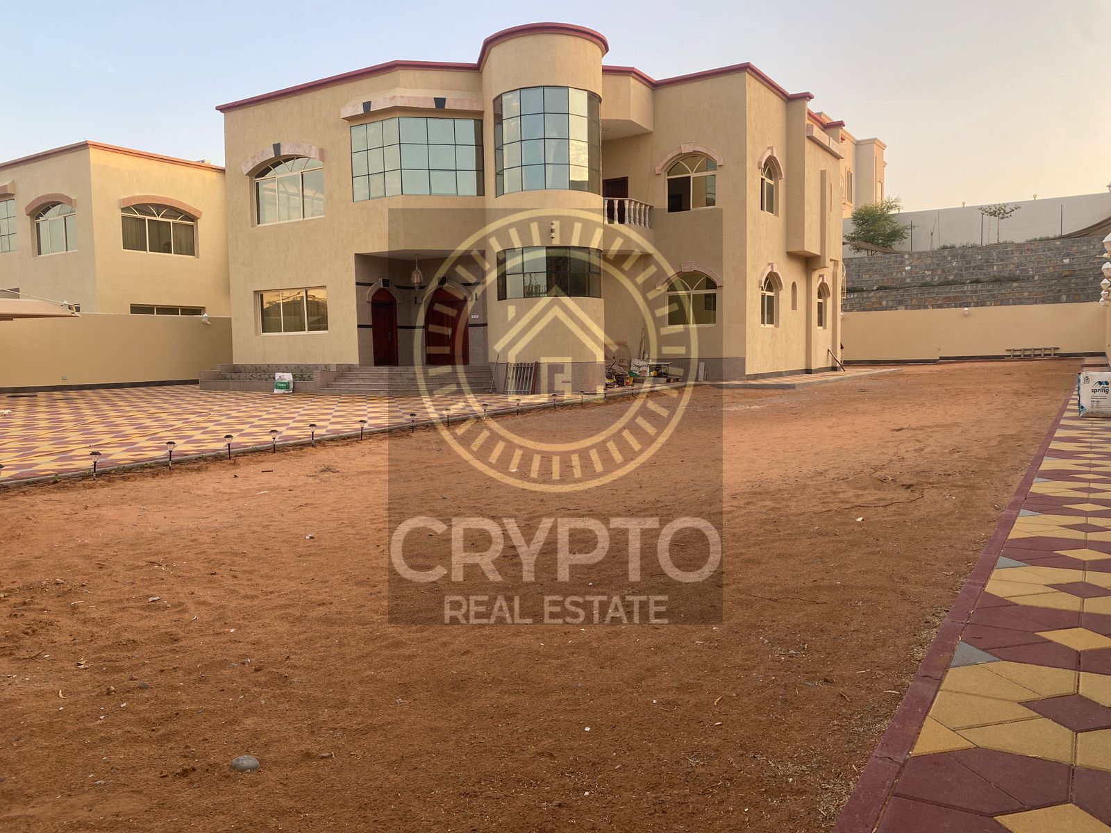 Luxurious Villa for Rent – AED 145,000