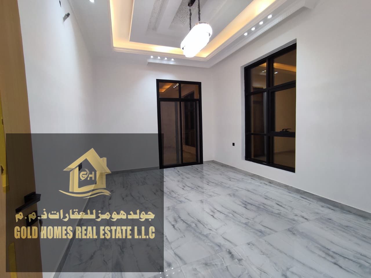 Architectural Masterpiece: Exclusive Ultra-Luxury Villa