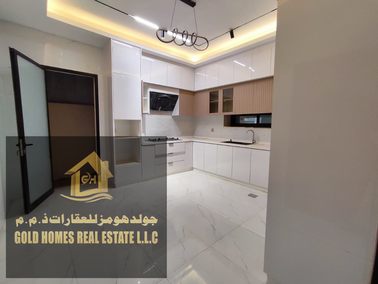 Exquisite New Villa for Sale in Al Yasmeen, Ajman: Luxury & Space Await