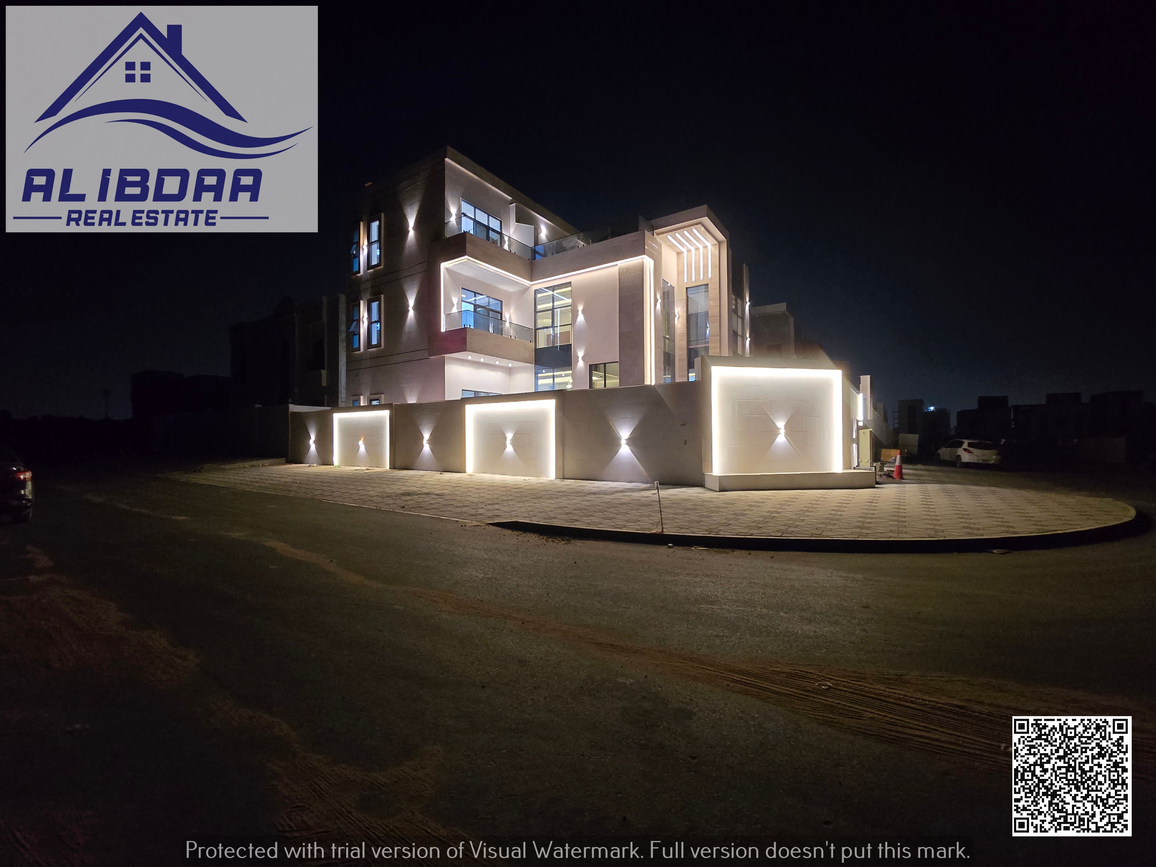 Luxury Corner Villa with Pool, Elevator & Terrace