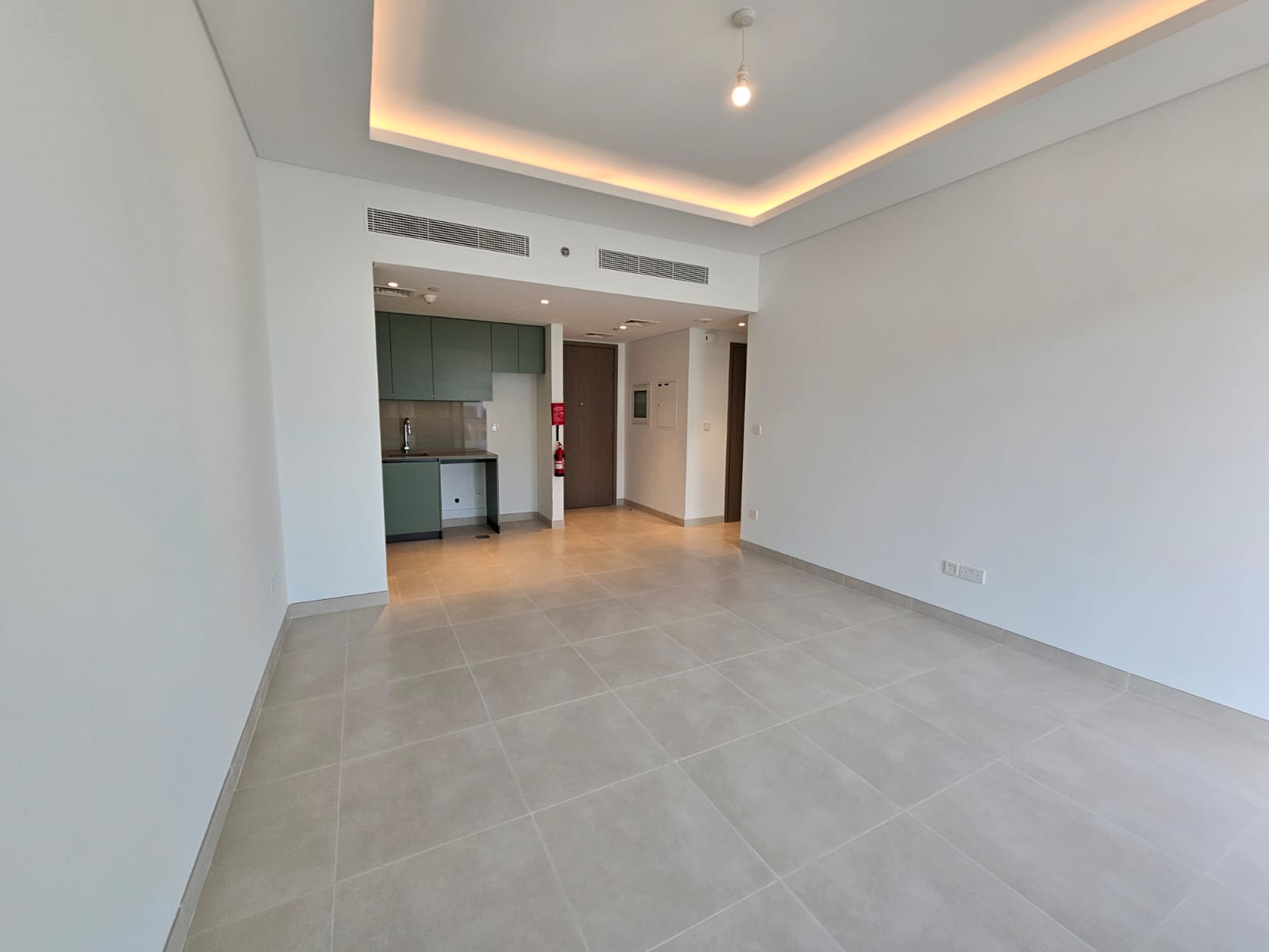 Brand New | Ready to Move | Big Layout