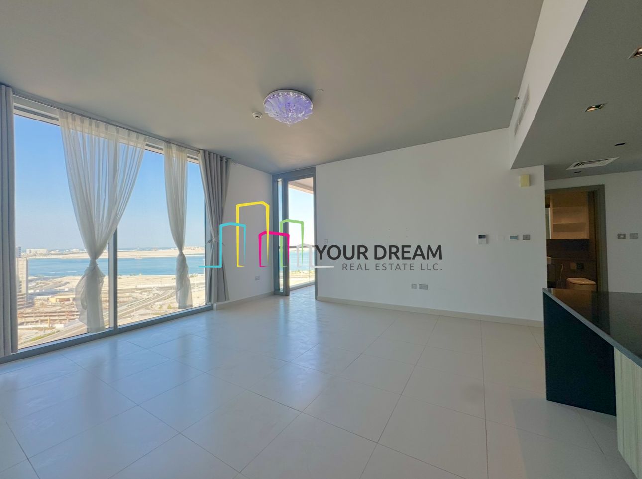 Luxury Style | 2 Bedroom Apt | Balcony | Facilities | Parking