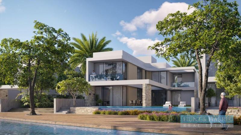 Waterfront Location - Luxury Coral Villa - Private Elevator