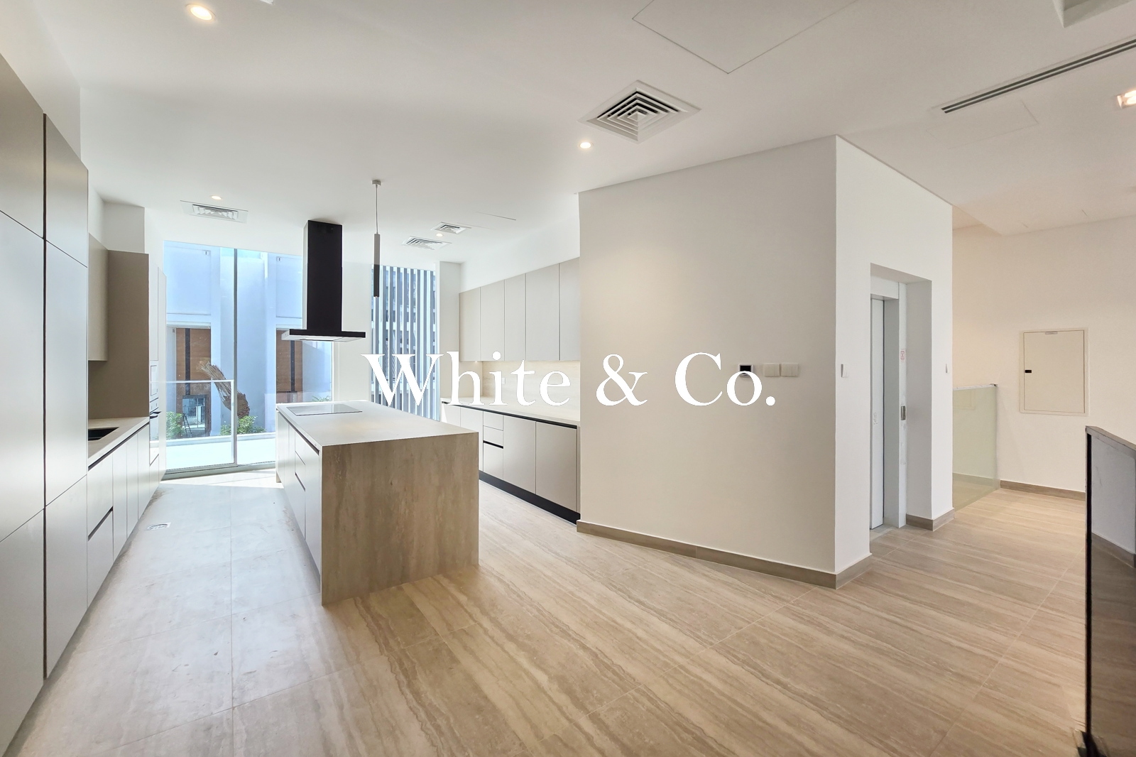 Luxury | Partial Lagoon View | Green Community