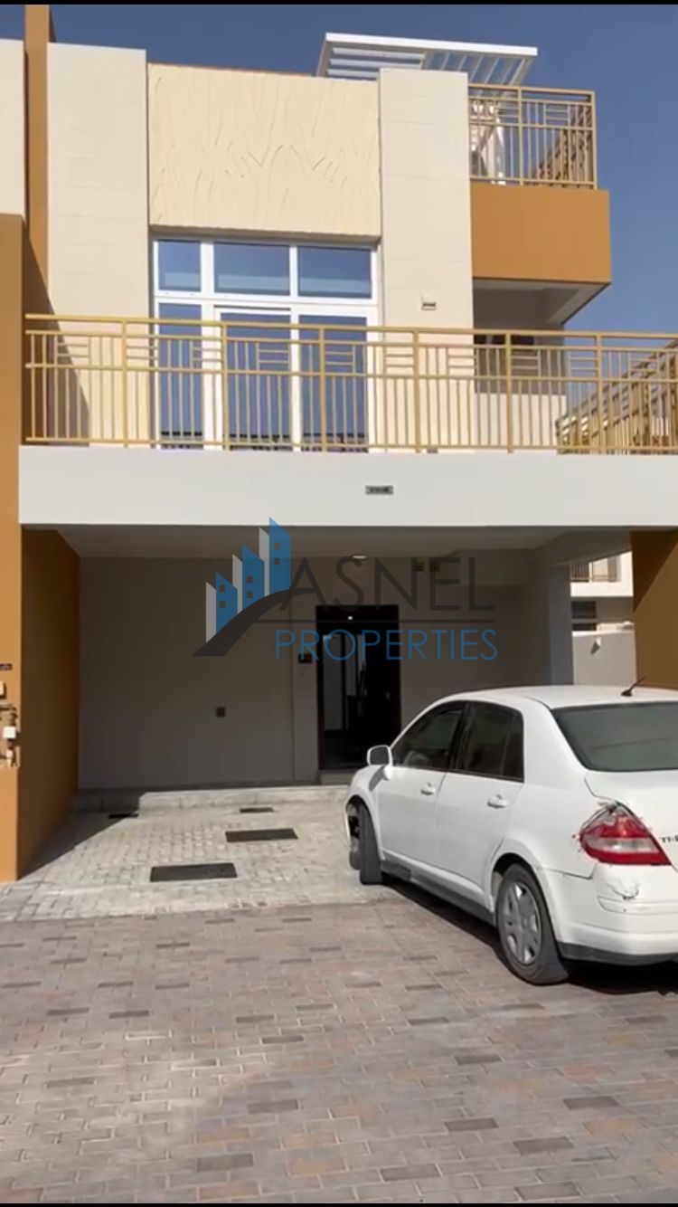 3BR Villa | Rooftop | Vacant | Damac Hills Aquilegia