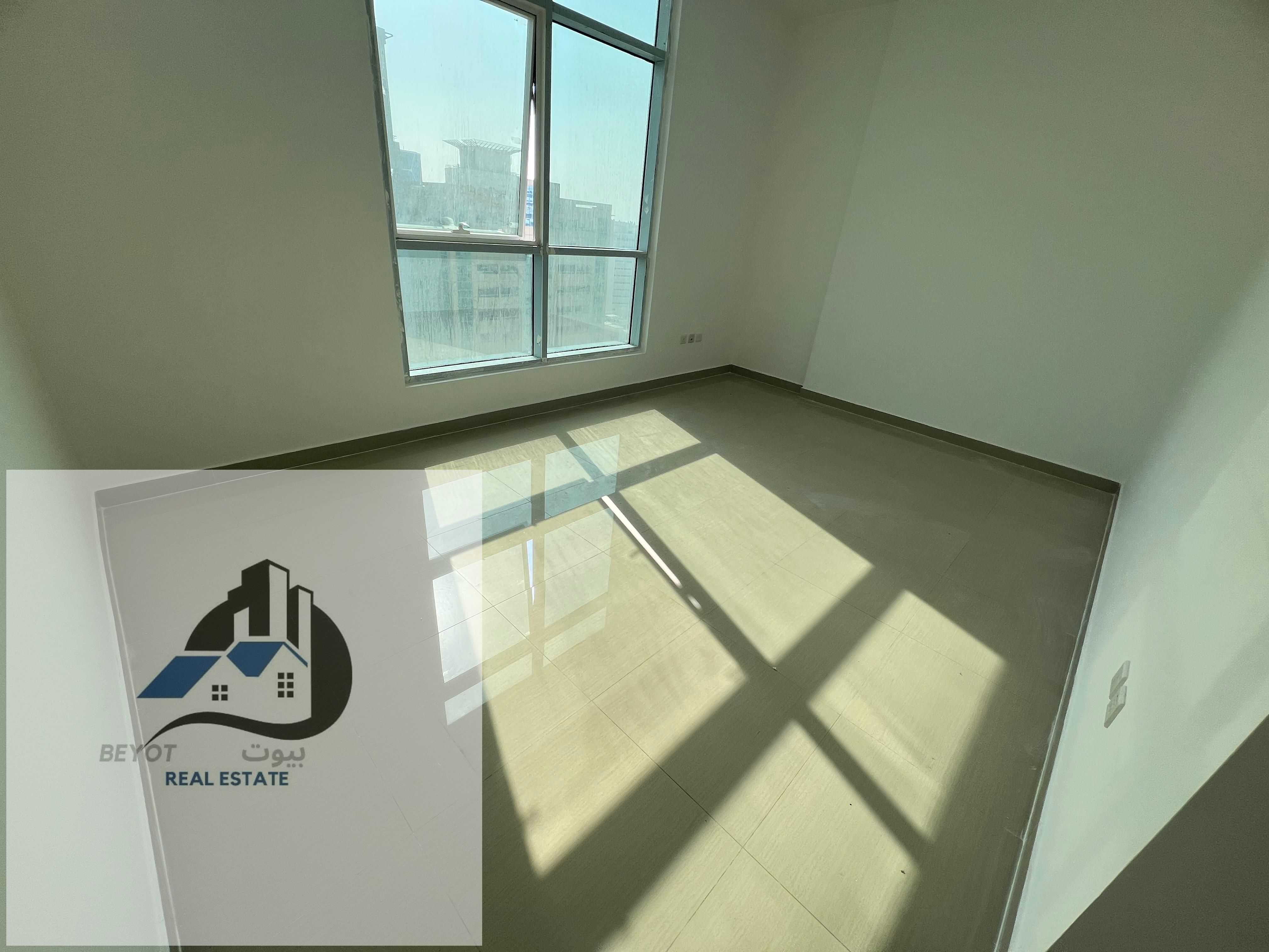Unbeatable Offer! Free Central AC + Free Parking Get a spacious 2BHK apartment in Al Rashidiya 3 right on the main street! Prime Location – Al Rashidiya 3