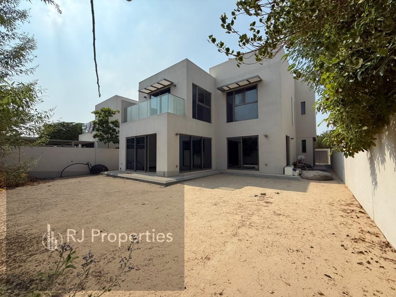 Spacious 4BR Townhouse with Maids Room & Private Garden | Family Paradise in Lilac, Al Zahia