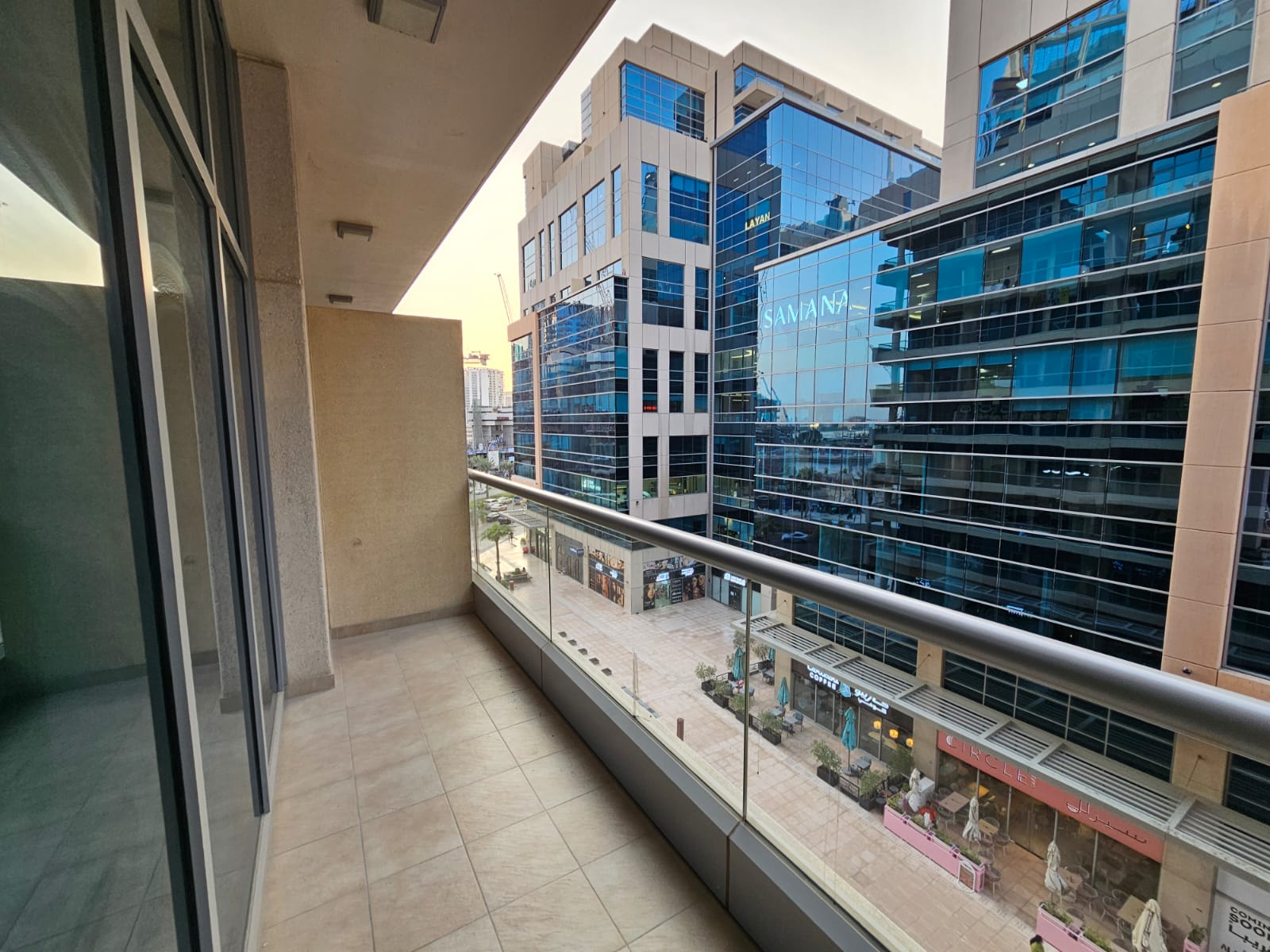 Elegant 1-Bedroom Apartment in Bay Square, Business Bay – AED 1,900,000