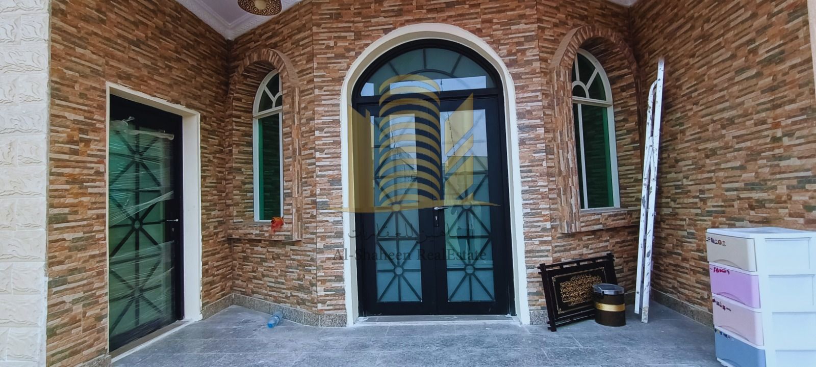 Villa for Rent – Al Muwaihat 1, Ajman A distinctive villa located close to all amenities and directly on Al Talah Street, situated on a paved road. First Floor Details: • Master Bedroom • Spacious Living Room • Large Majlis with Bathroom • Maid's Room