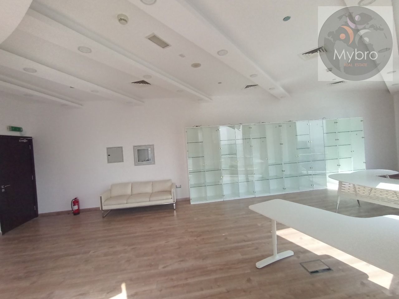 Fully Furnished | Burj View | Canal View