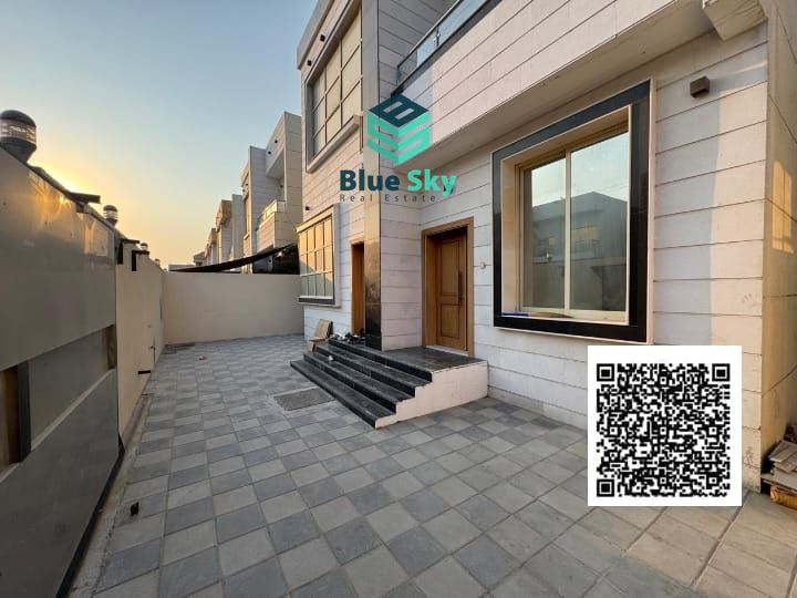 Modern luxury Villa | Prime location | Freehold