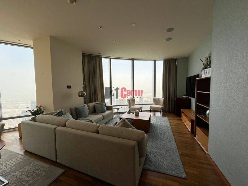 Fully Furnished 2-BR + Maid | Full Fountain View