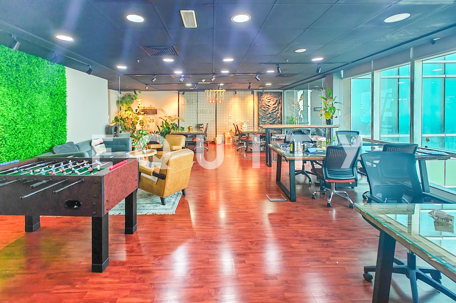 Vacant Now | Great View | High Floor Office