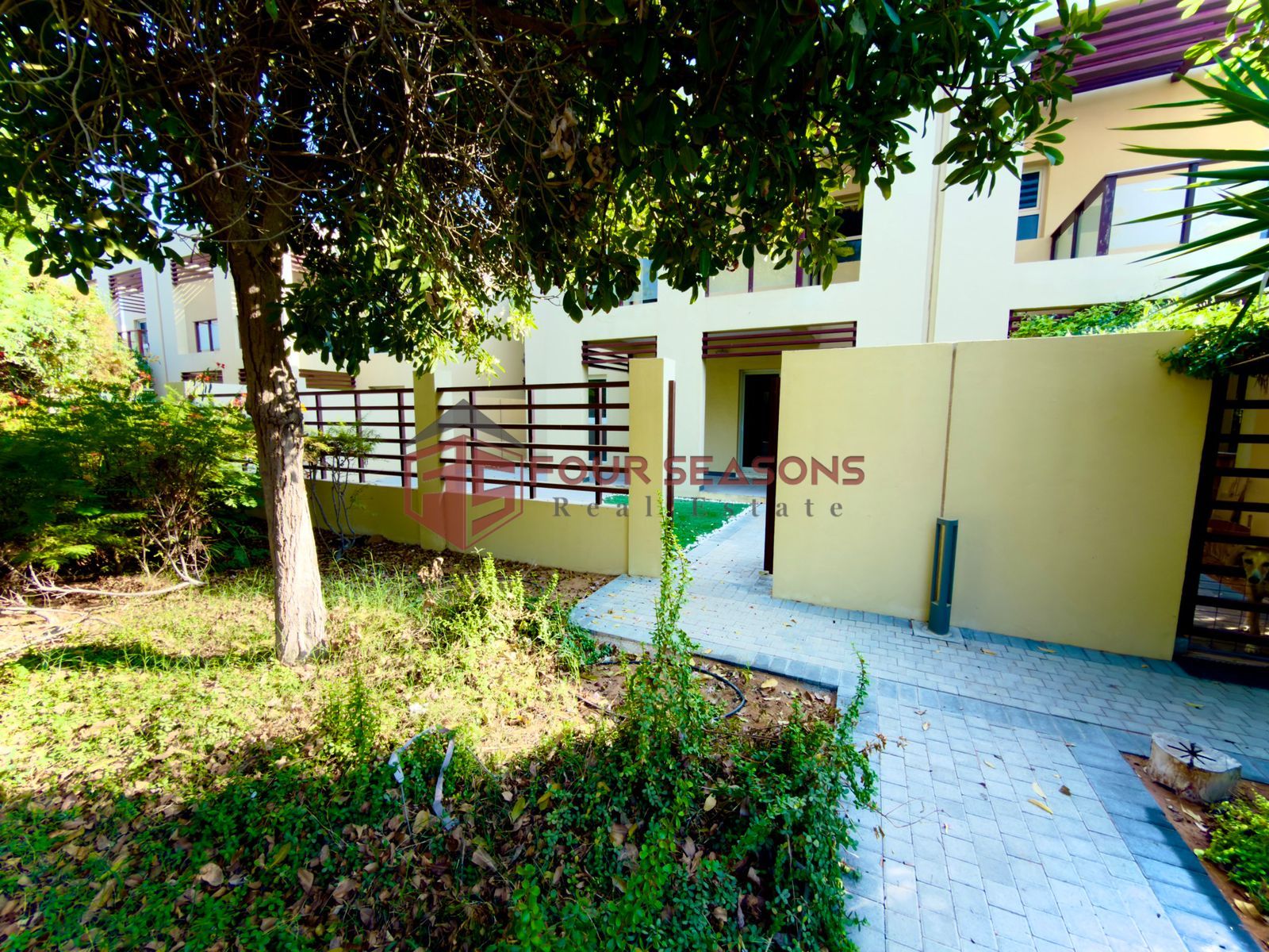 Malibu Villa – 3 Bedroom, Garden View, Maid Room + Study