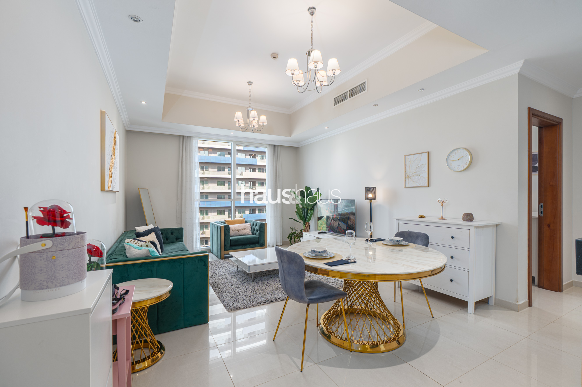 Comfortable 1BR Retreat | Prime Downtown Location