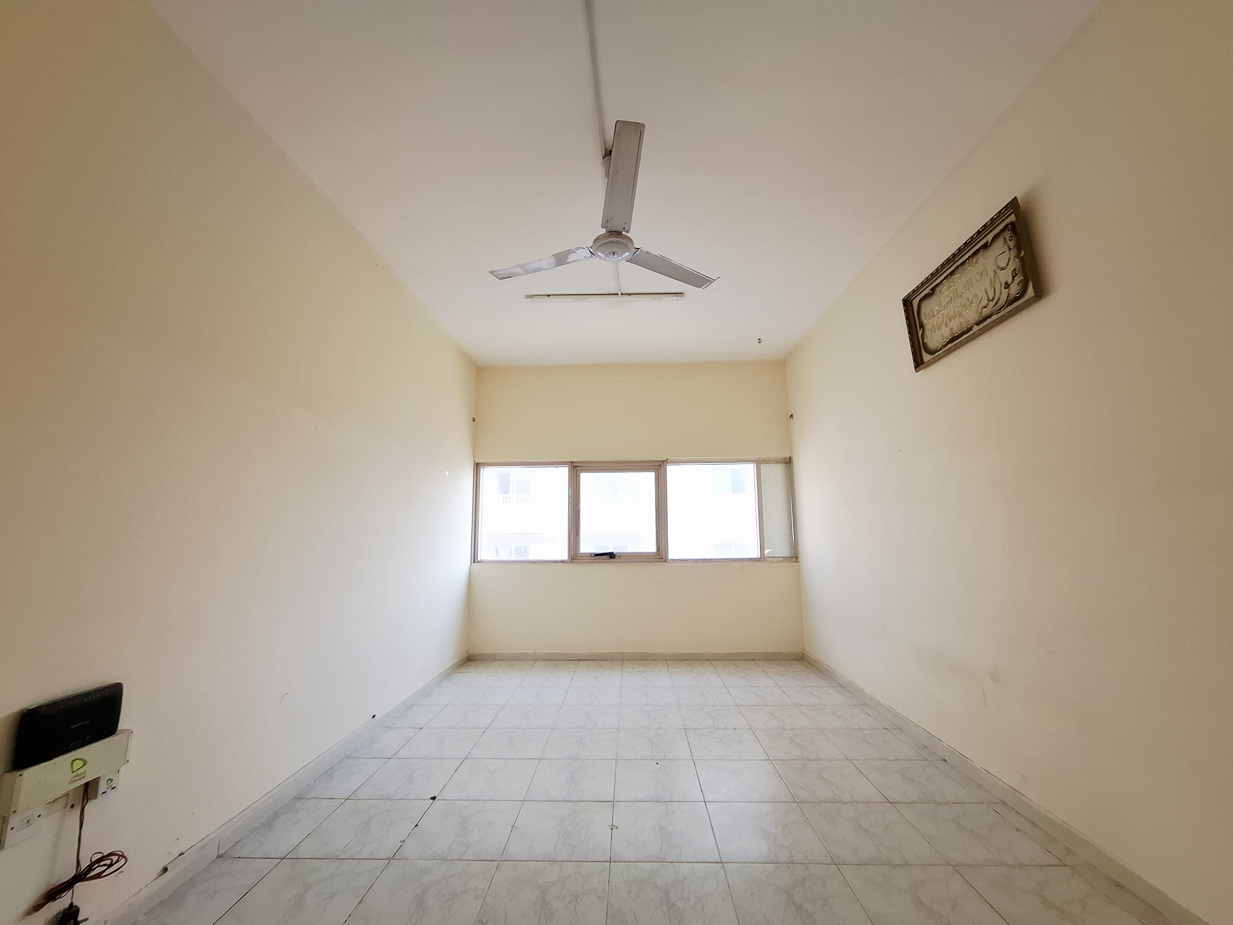 Hot price 1BHK K | Close Hall | For Families | Ready To Move