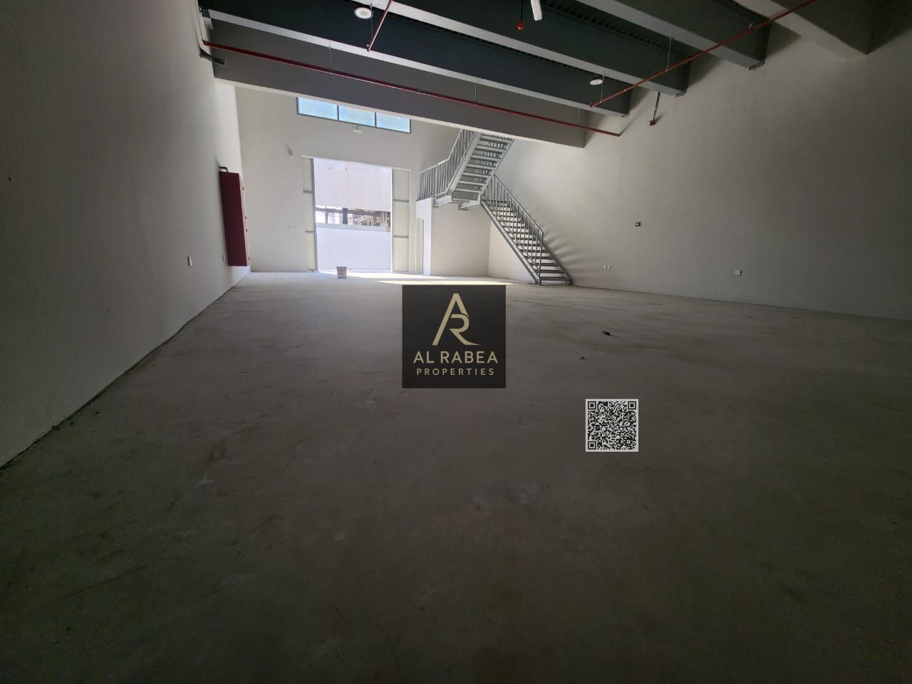 Investment opportunity - Prime location - Easy access to Dubai exit