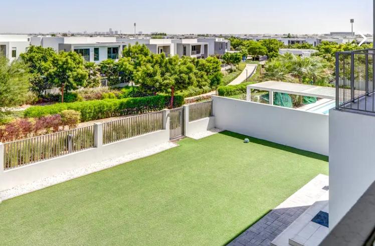 LUXURY 5-BEDS I LARGE LAYOUT I FOR RENT
