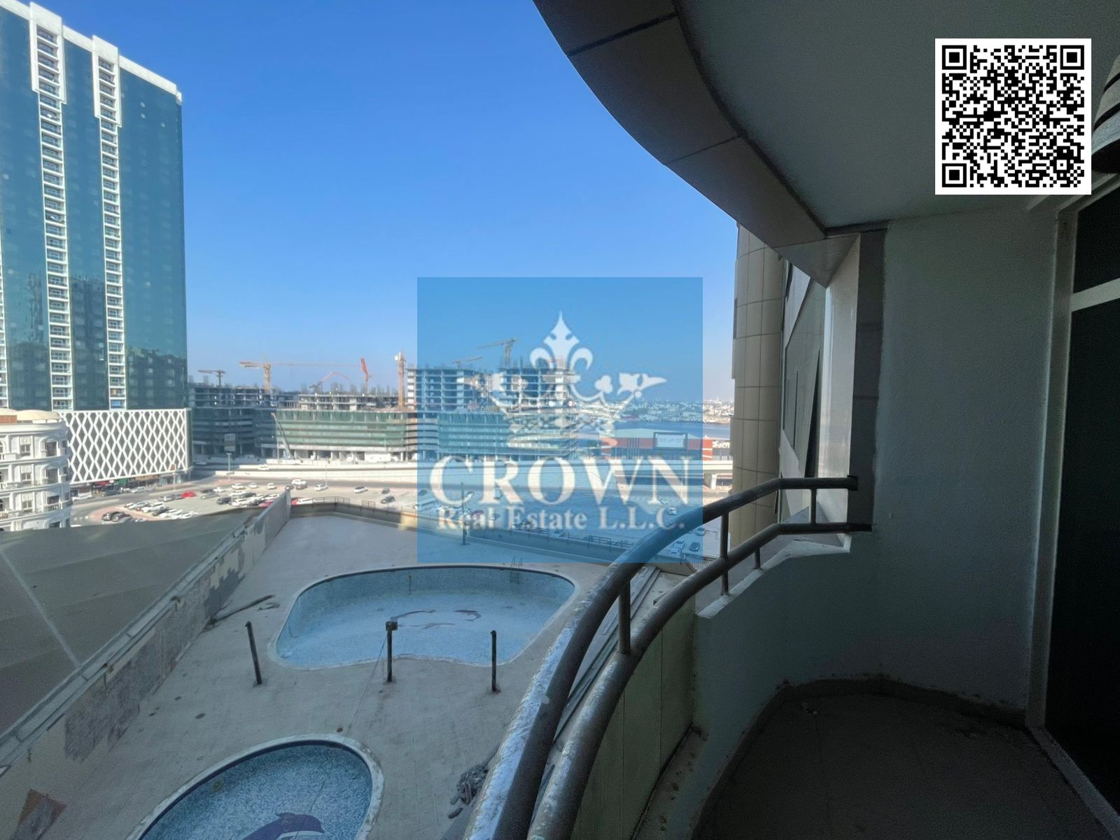 HURYY FOR SALE – Horizon Tower C | Spacious 2BHK Apartment