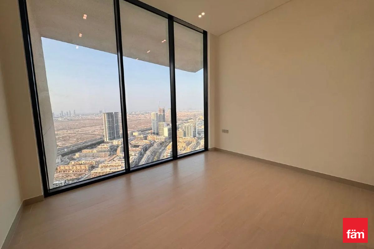 Pool In Balcony | Brand New | Park View | Vacant