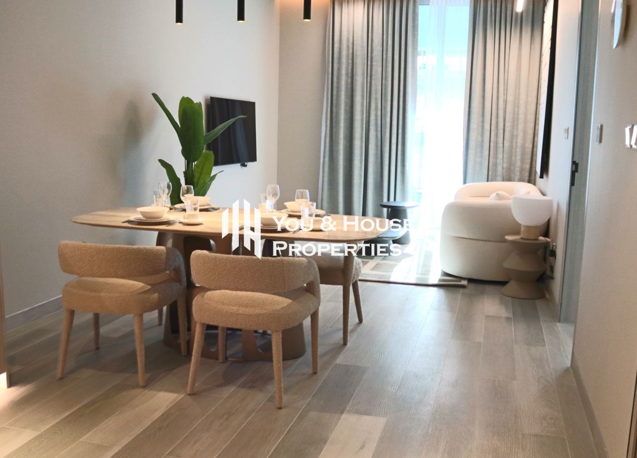 Luxurious 1BR | Fully Furnished | Well Maintained | Pool View
