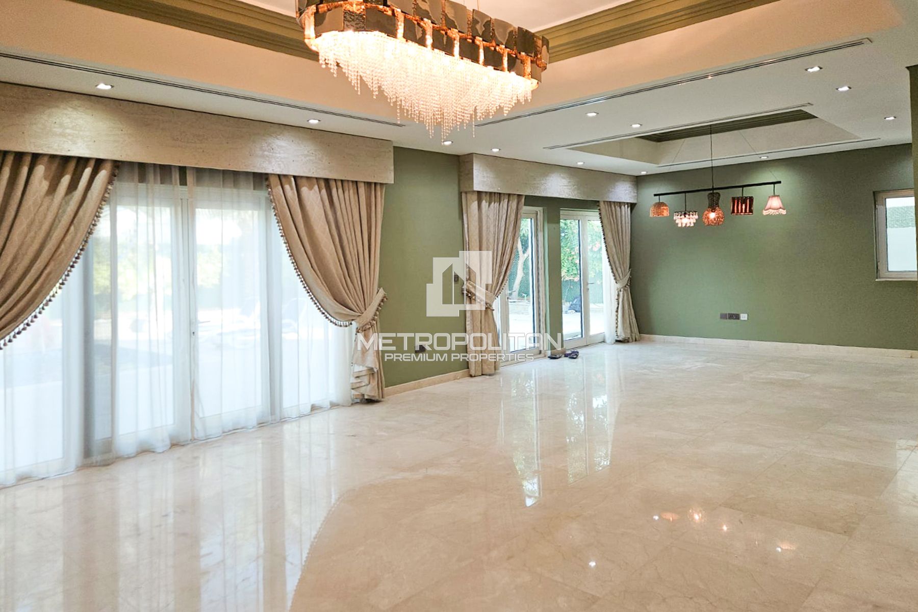 Unfurnished | Vacant | 4 Bedroom plus Maids Room