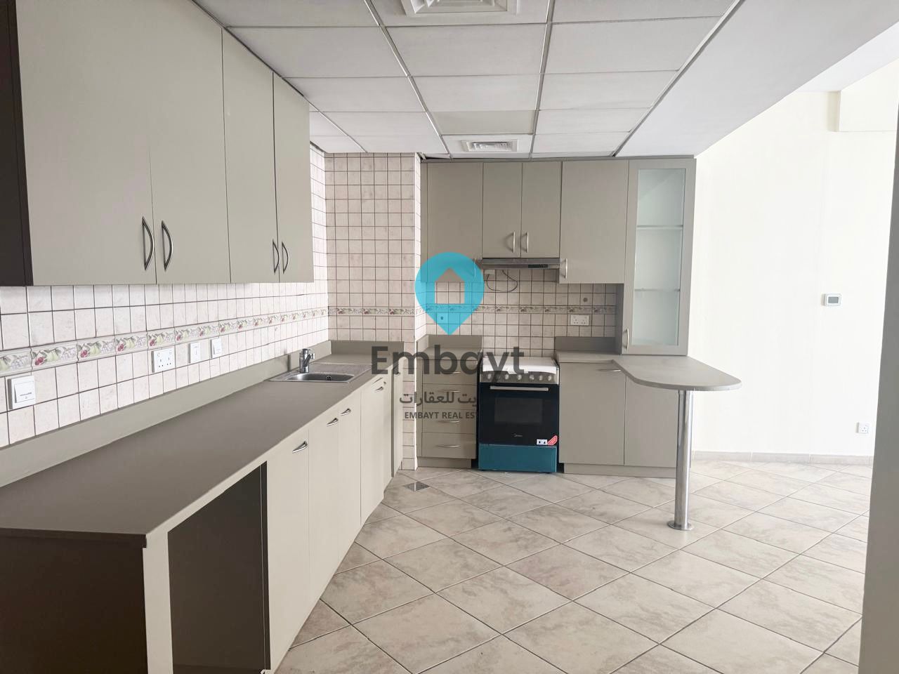 Spacious | Prime Location | Ready to move In