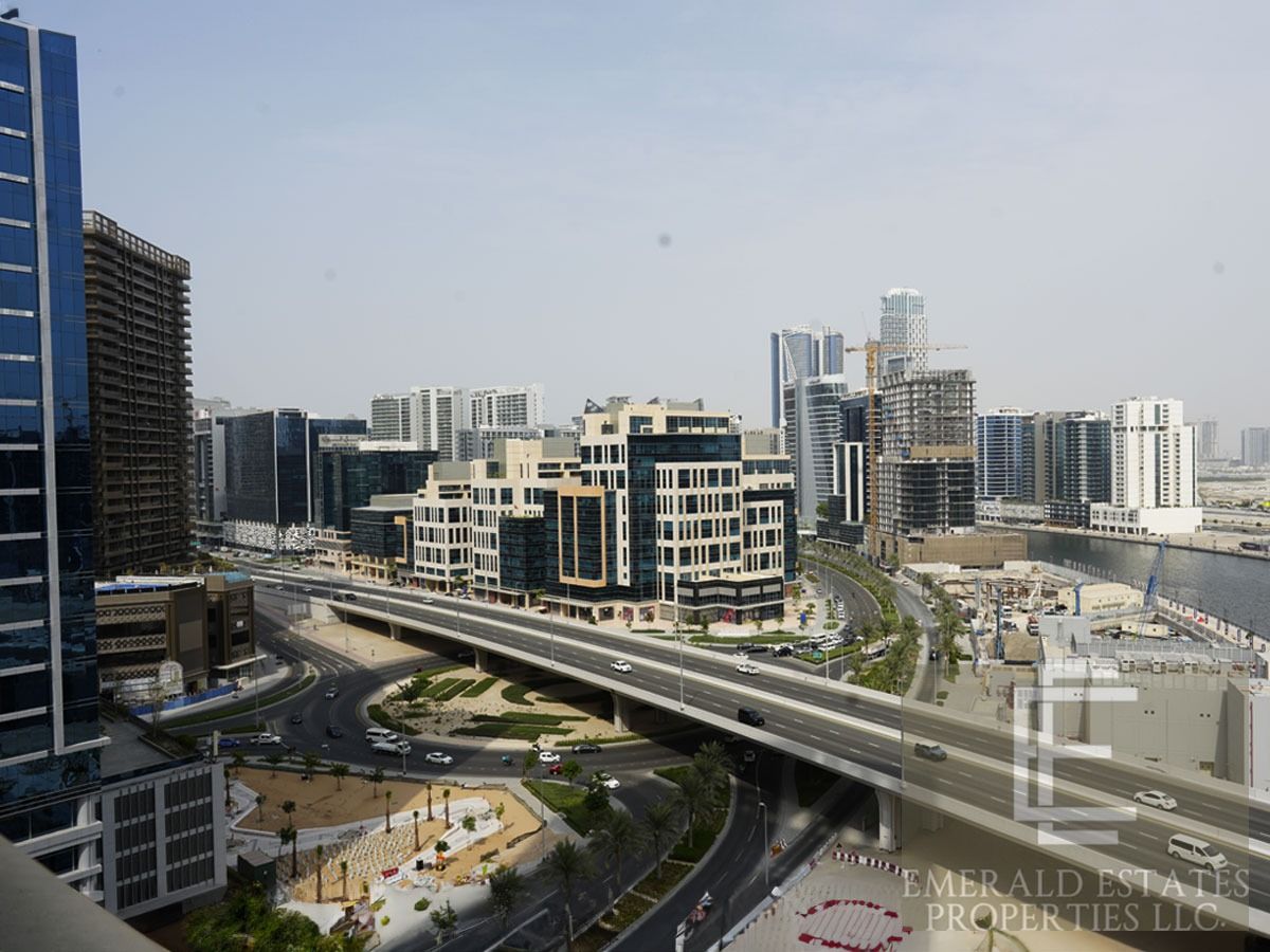 STUNNING VIEW| FURNISHED | 2 BR