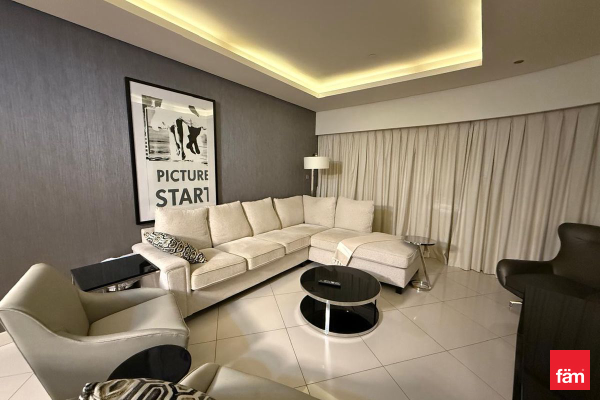 Upgraded 3 Bedroom | Genuine Resale | High Floor