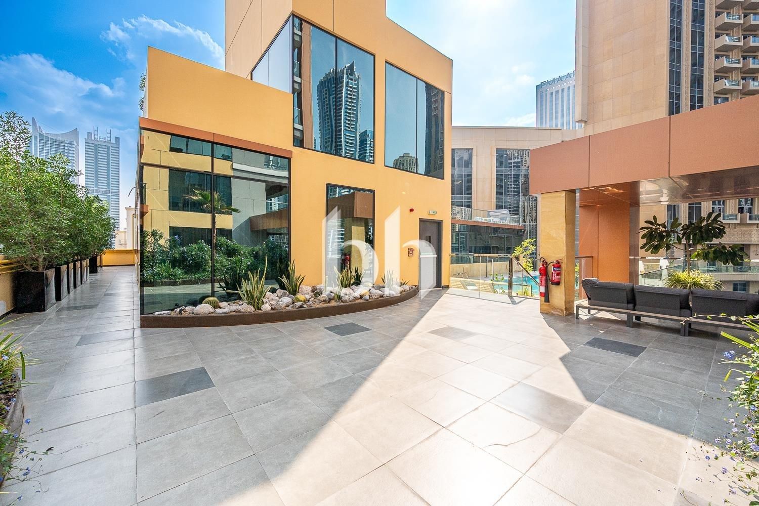 2 Floors plus Rooftop | Furnished | Bills Included