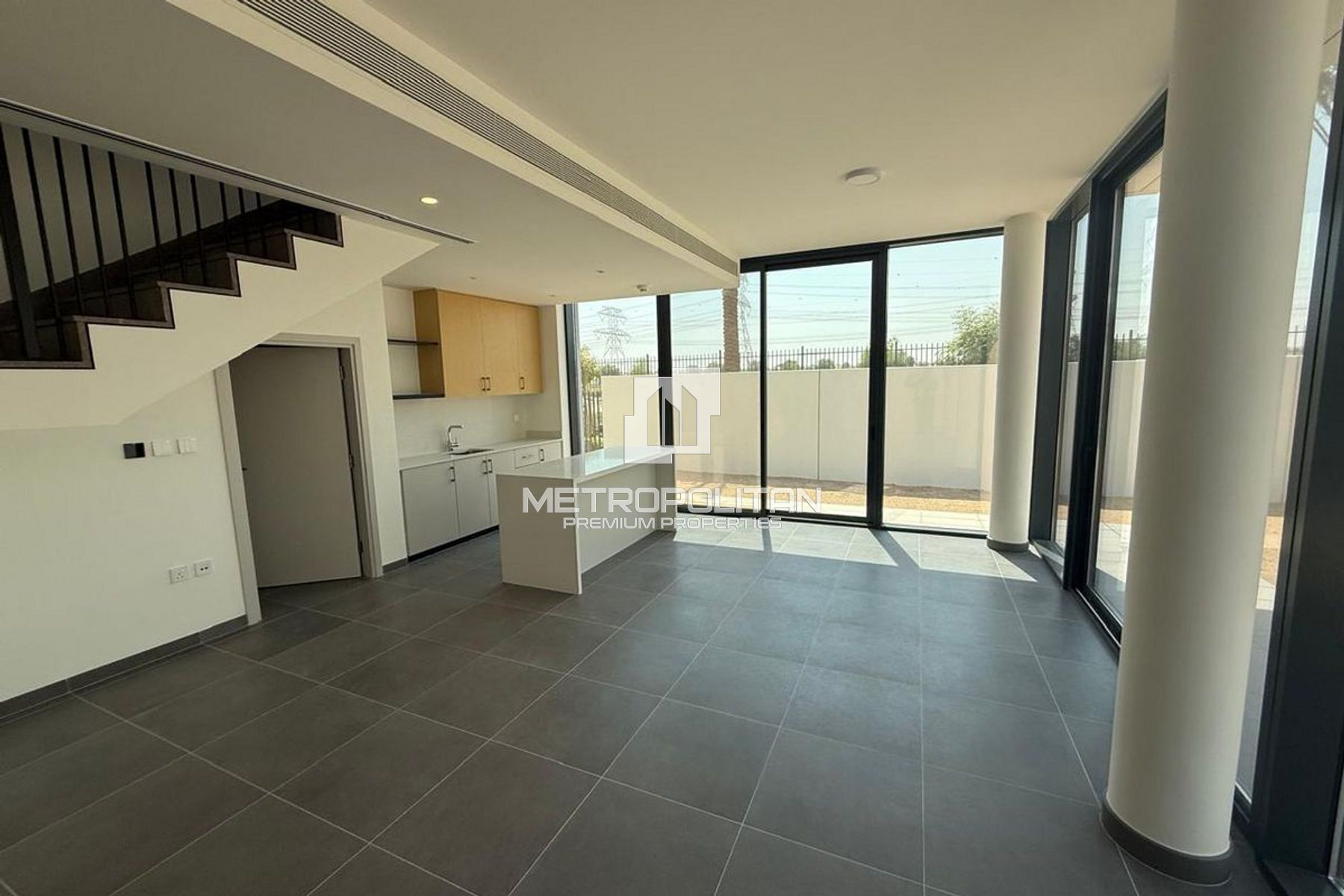 Spectacular 4 Bedrooms | Spacious | Unfurnished