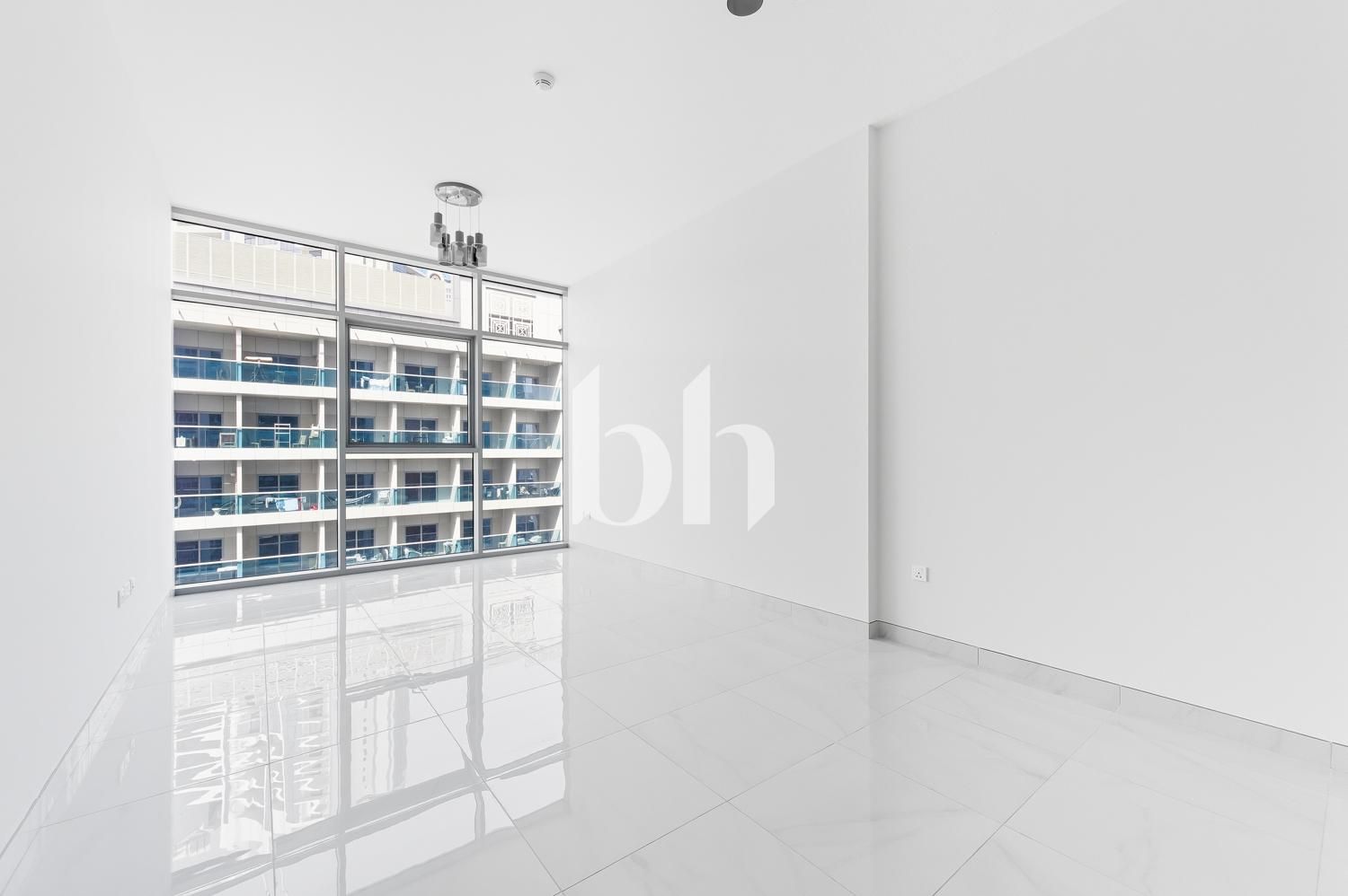 Brand New | 4 Cheques | Ready to move in