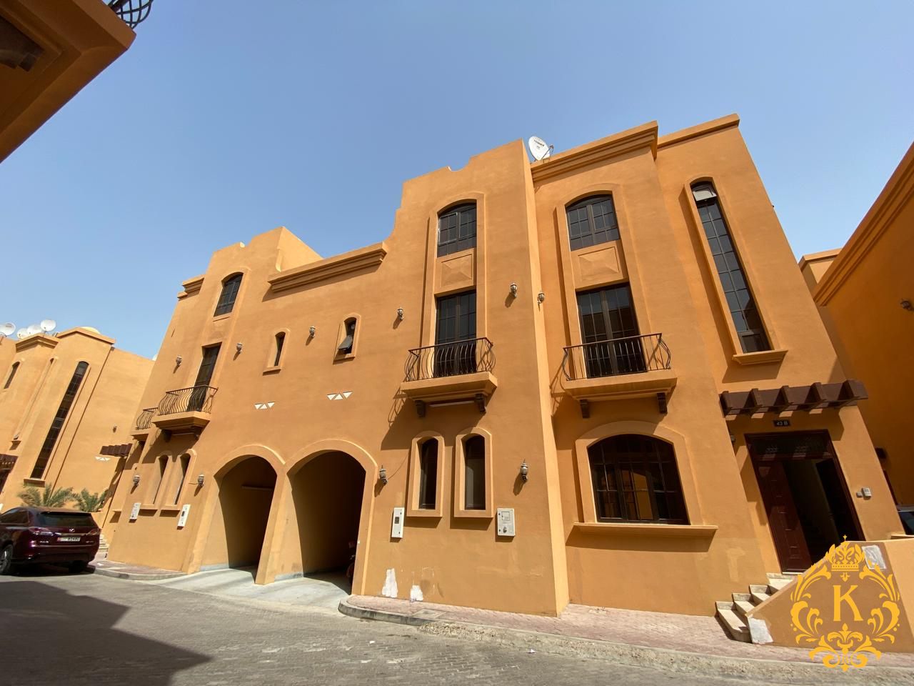 Elegant 4 Master Bedroom Villa | Covered Parking | Maid Room