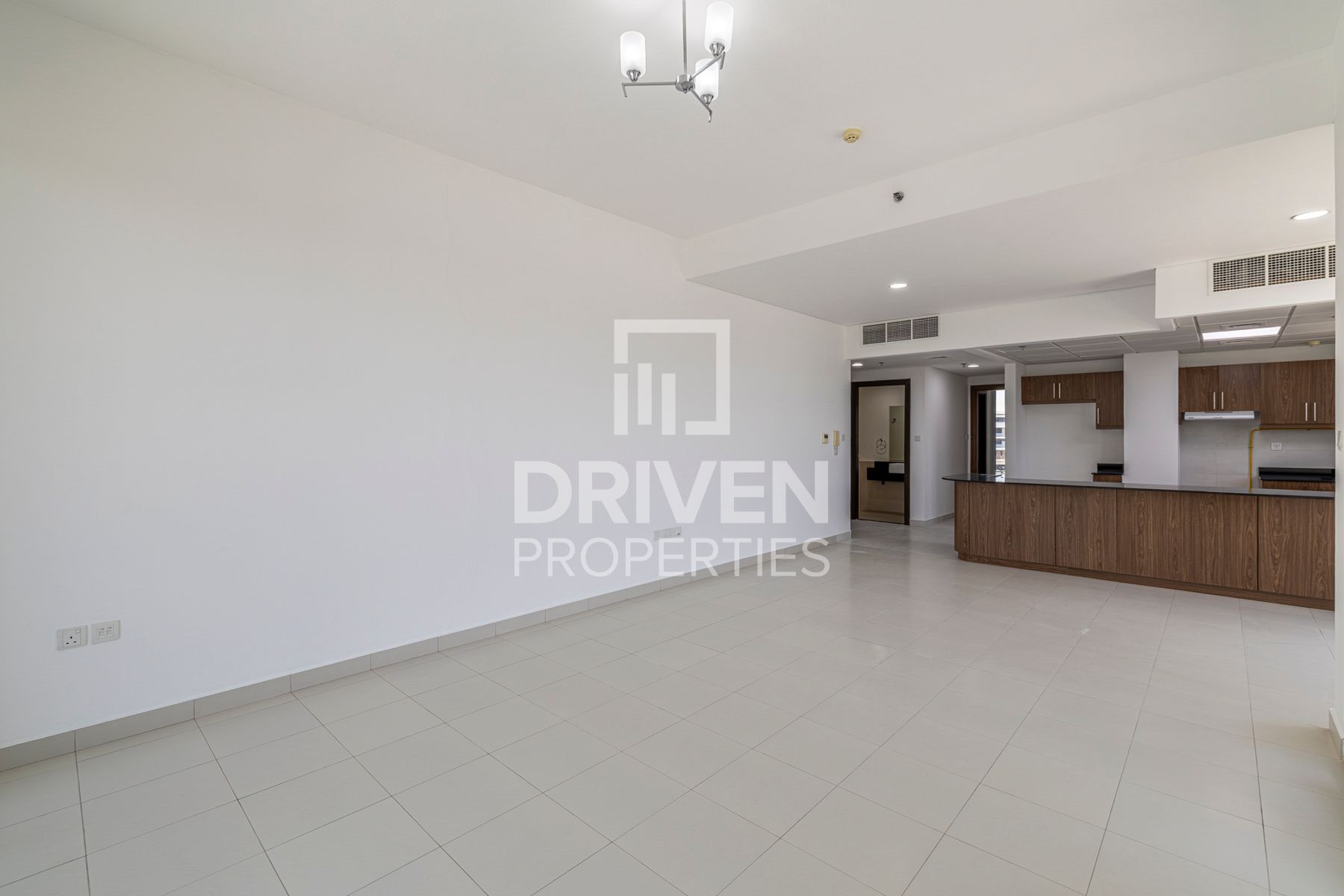 Brand New Apt with Open Kitchen | Huge Layout